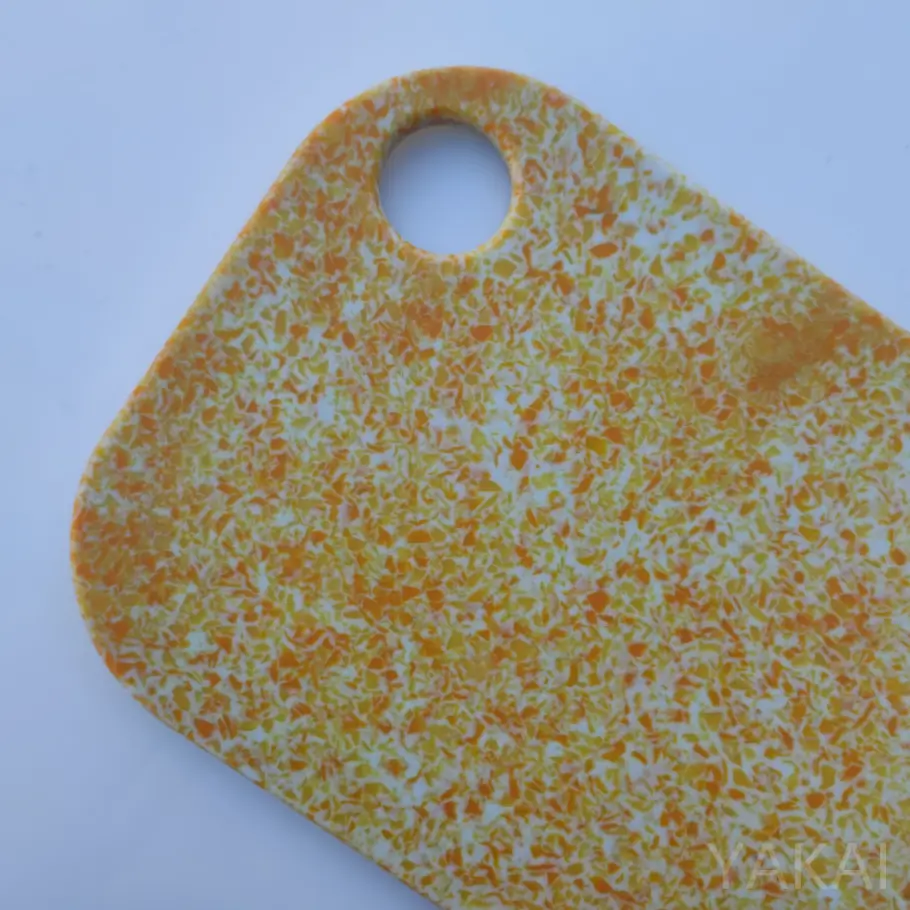yellow-recycled-chopping-board-5